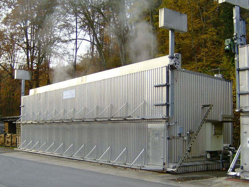Trocknungsanlage mit Kammern, seitliche Ansicht